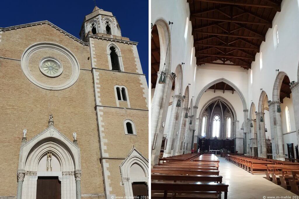 Frontansicht und mittleres Kirchenschiff der Kathedrale Santa Maria Assunta